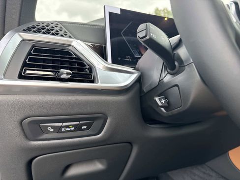 New 2026 BMW X5 sDrive40i w/ Premium Package image 29