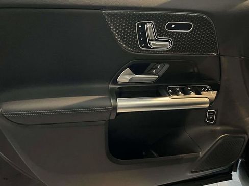 Certified 2024 Mercedes-Benz GLA 250 4MATIC image 15