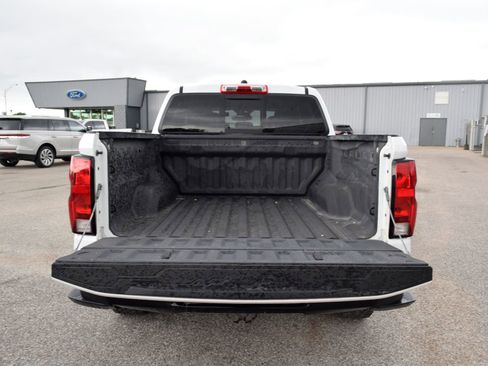 Used 2024 Chevrolet Colorado W/T w/ WT Convenience Package II image 21