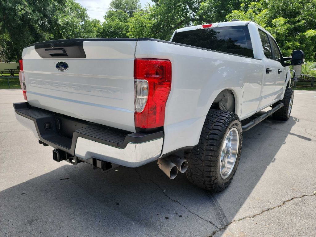 Used 2022 Ford F350 XL w/ Power Equipment Group AWD/4WD image 9