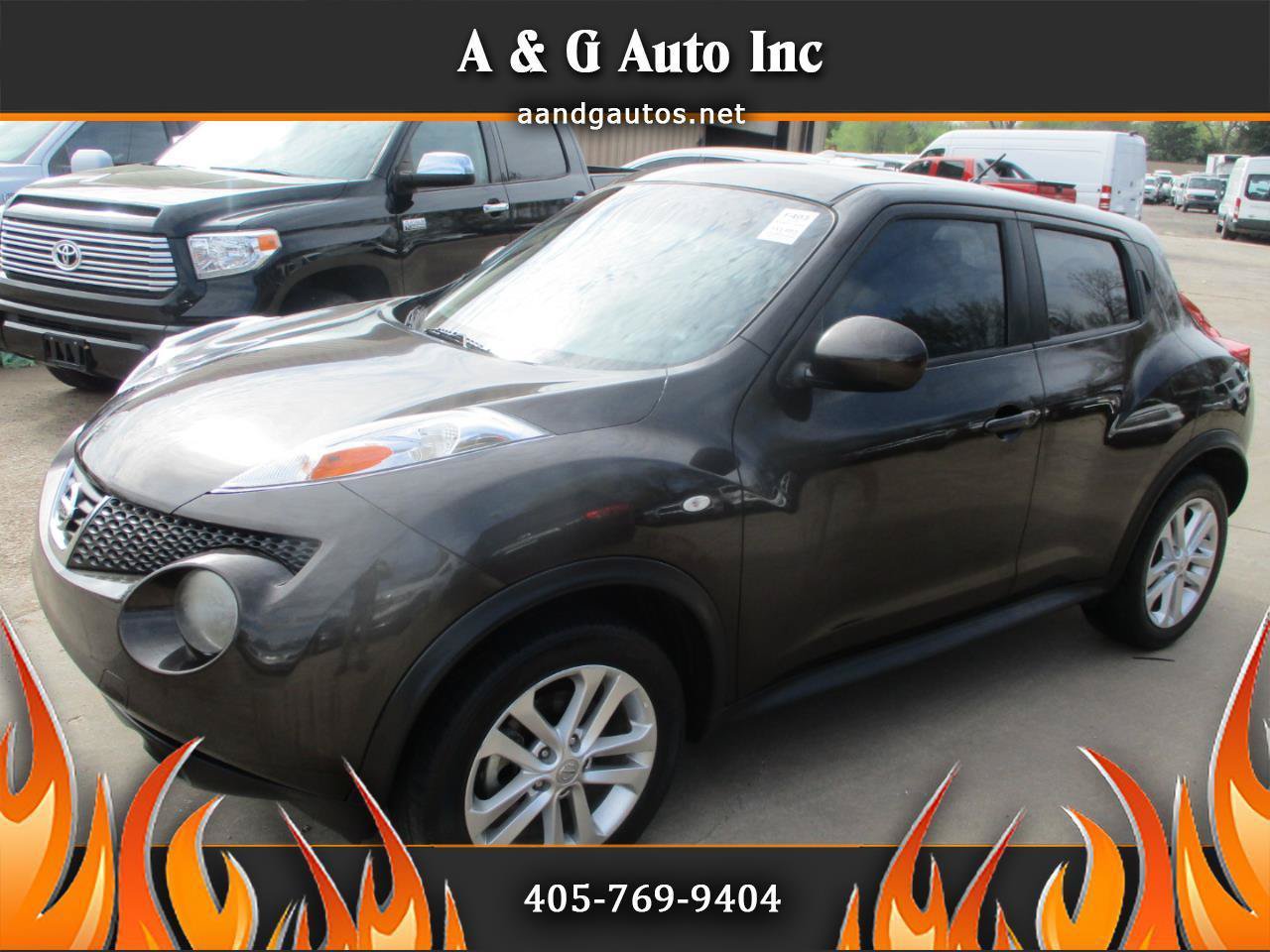 Used 2012 Nissan Juke S FWD image 1