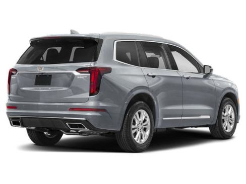 Used 2024 Cadillac XT6 Premium Luxury w/ Technology Package image 2