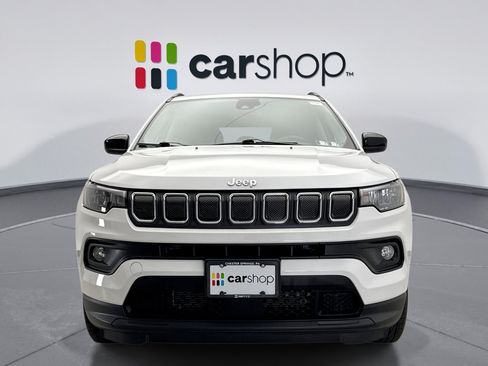 Used 2022 Jeep Compass Latitude w/ Convenience Group AWD/4WD image 8