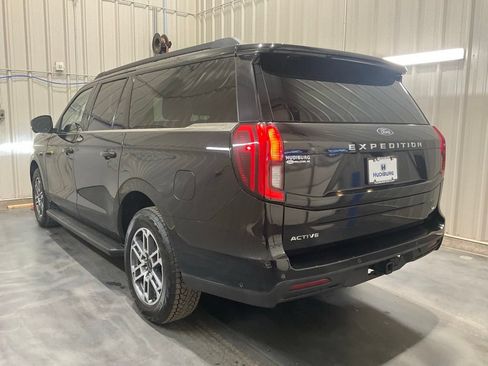Used 2025 Ford Expedition Max Active AWD/4WD image 26