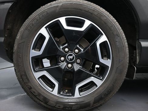 Used 2021 Ford Bronco Sport Outer Banks image 9