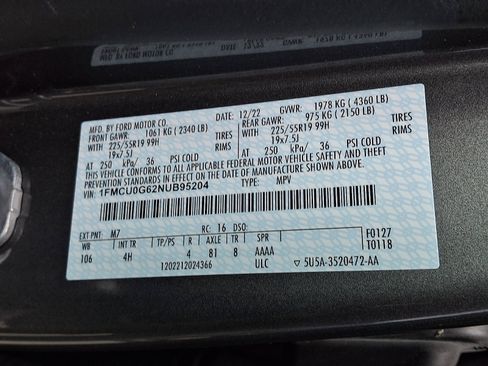 Certified 2022 Ford Escape SE w/ SE Sport Appearance Package image 27