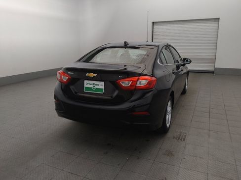 Used 2016 Chevrolet Cruze LT w/ Convenience Package FWD image 7