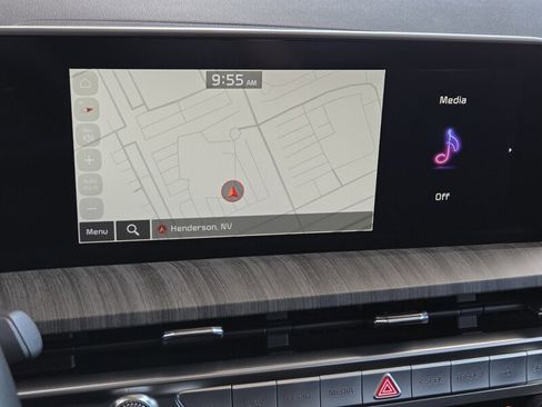 Used 2024 Kia Telluride EX image 27