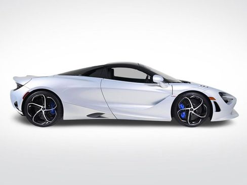 Used 2026 McLaren 750S image 6