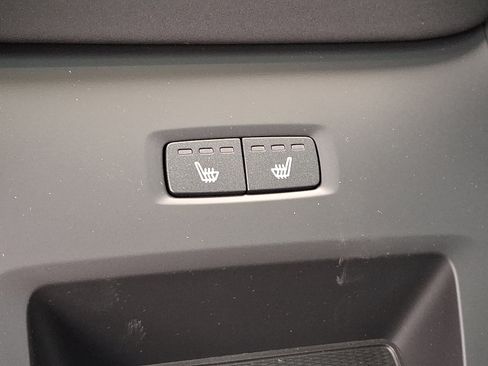 New 2026 Volvo XC60 B5 Plus w/ Protection Package Premier image 6