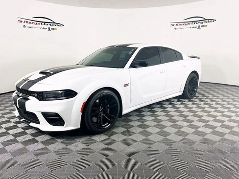 Used 2023 Dodge Charger Scat Pack RWD image 4