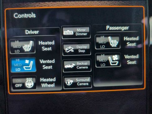 Used 2020 RAM 1500 Limited image 28