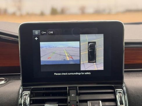 Used 2019 Lincoln Navigator L Reserve AWD/4WD image 23