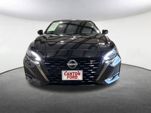 Used 2025 Nissan Altima 2.5 SR image 8