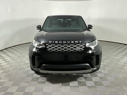 Certified 2025 Land Rover Discovery S AWD/4WD image 8