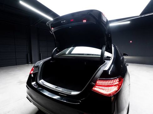 Used 2023 Mercedes-Benz S 500 4MATIC w/ AMG Line image 40