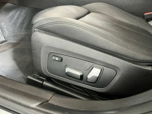 Used 2020 BMW 330i Sedan RWD image 19