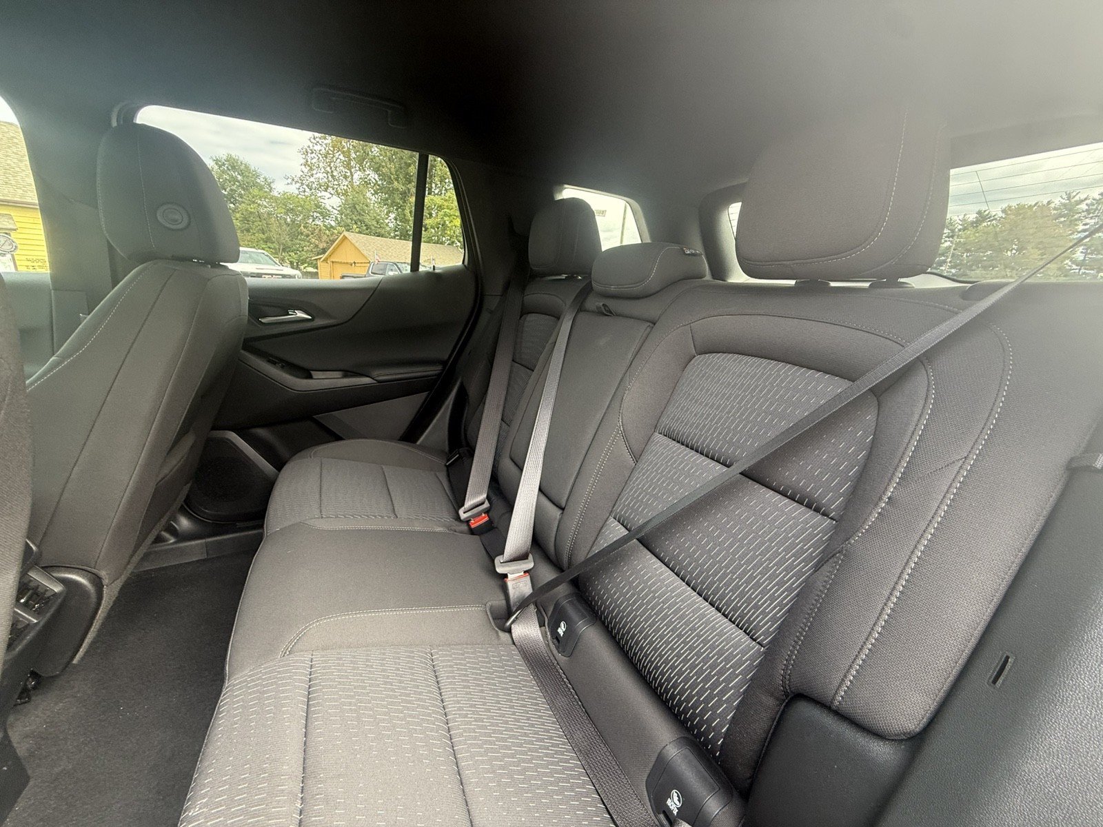 Used 2026 Chevrolet Equinox LT FWD image 25