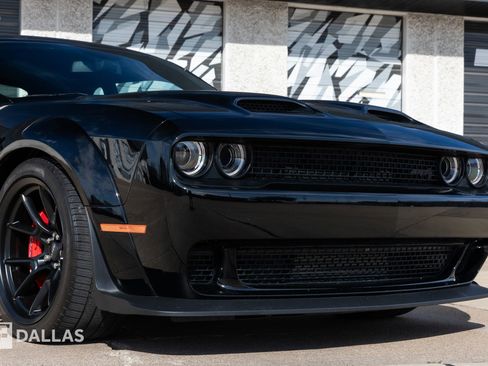 Used 2022 Dodge Challenger SRT Hellcat Redeye image 2