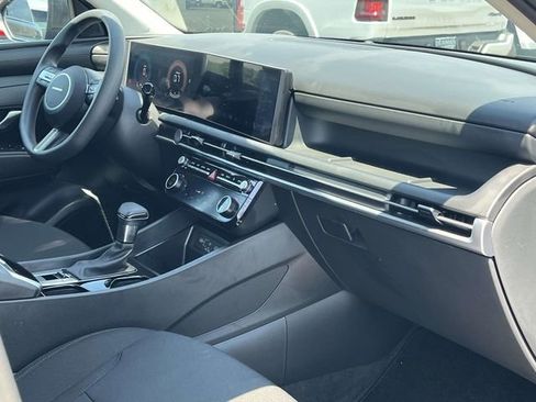 Used 2025 Hyundai Tucson SEL FWD image 25