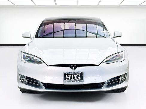 Used 2018 Tesla Model S 75D AWD/4WD image 2