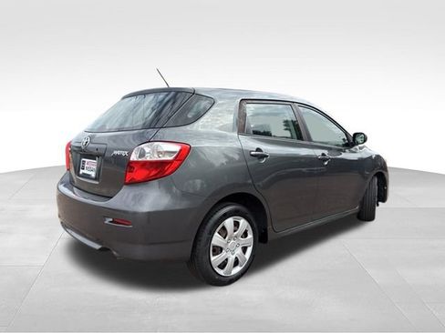 Used 2009 Toyota Matrix w/ PWR Pkg FWD image 8