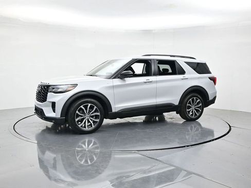 New 2026 Ford Explorer ST-Line RWD image 6