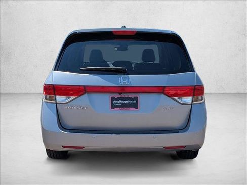 Used 2016 Honda Odyssey Touring Elite image 6