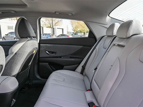 New 2026 Hyundai Elantra Limited image 20