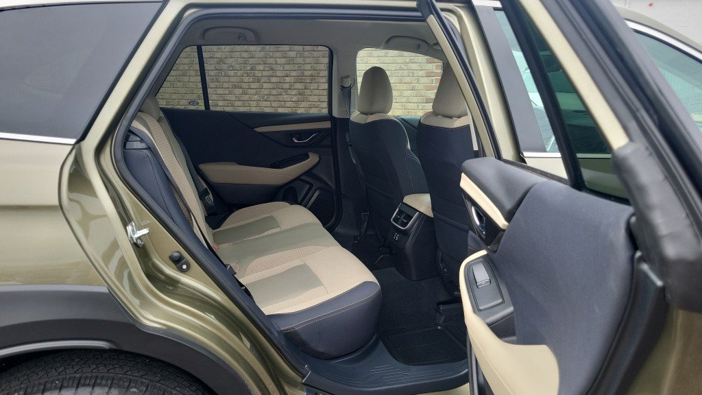 Used 2023 Subaru Outback Premium AWD/4WD image 22