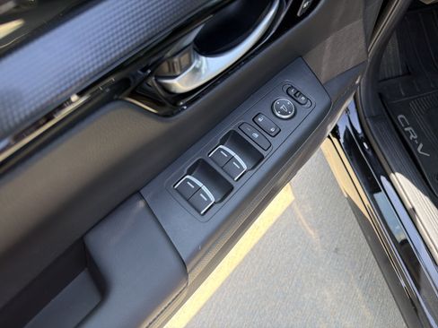 Used 2024 Honda CR-V EX-L image 15