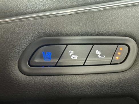 Certified 2024 Cadillac Escalade Premium Luxury w/ LPO, Floor Liner Package AWD/4WD image 46