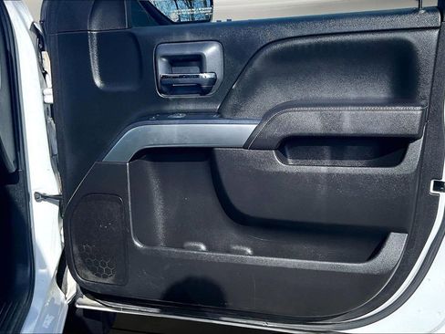 Used 2017 Chevrolet Silverado 1500 LT image 28