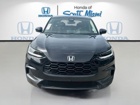 Certified 2024 Honda HR-V LX image 2