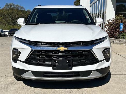 New 2025 Chevrolet Blazer LT w/ Convenience Package image 9