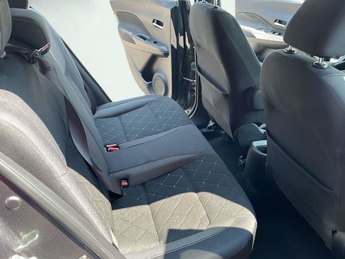 Used 2019 Nissan Kicks SV FWD image 20