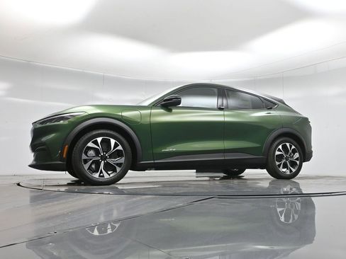 New 2026 Ford Mustang Mach-E Select RWD image 48
