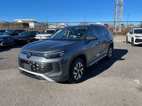 New 2026 Volkswagen Tiguan S image 1