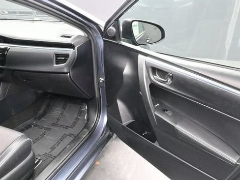 Used 2016 Toyota Corolla S FWD image 14