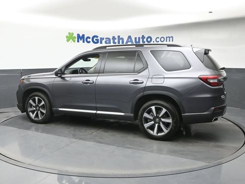 Used 2025 Honda Pilot Touring image 28