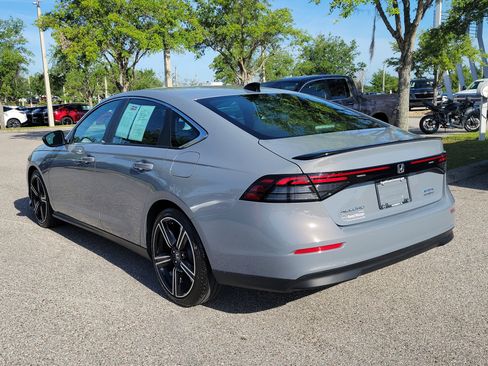 Used 2025 Honda Accord Sport image 8