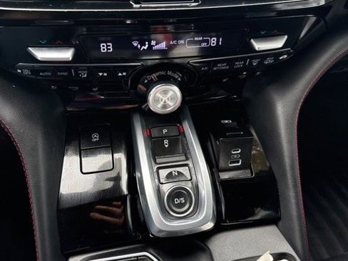 Used 2023 Acura MDX A-Spec image 10