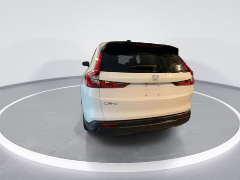Used 2025 Honda CR-V EX image 5