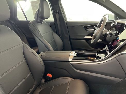 Certified 2025 Mercedes-Benz GLC 300 4MATIC image 14