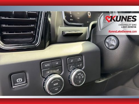 New 2026 GMC Sierra 1500 AT4 w/ AT4 Premium Package AWD/4WD image 15