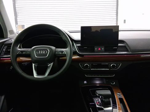 Used 2024 Audi Q5 e Prestige image 4