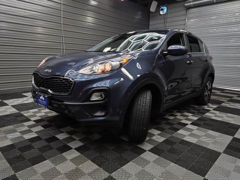 Used 2020 Kia Sportage LX AWD/4WD image 36