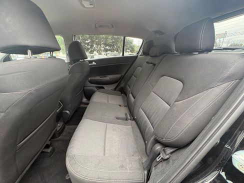 Used 2020 Kia Sportage LX FWD image 9