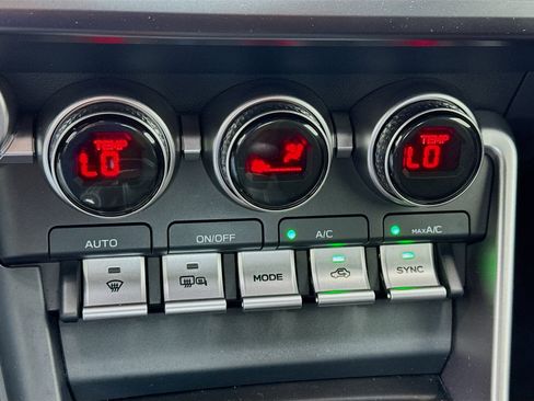 Used 2023 Toyota GR86 RWD image 11