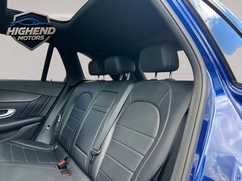 Used 2018 Mercedes-Benz GLC 300 4MATIC w/ AMG Line image 20